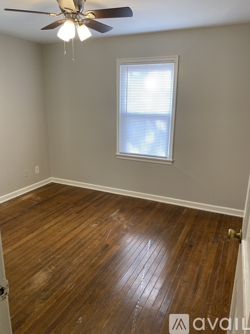 7605 Locust St 2 Beds Single Family Home for Rent - Photo gallery 3