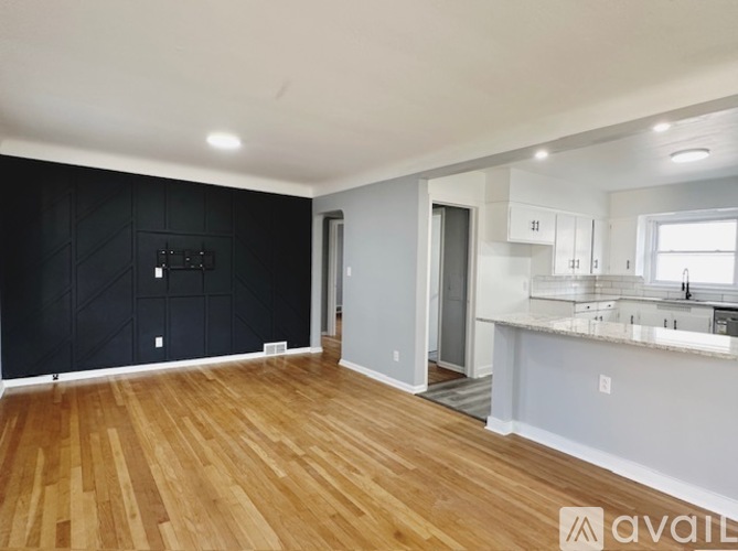 6007 Merkle Ave 3 Beds Apartment for Rent - Photo gallery 3