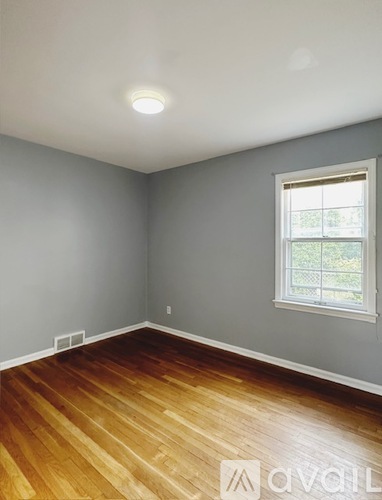 6007 Merkle Ave 3 Beds Apartment for Rent - Photo gallery 4