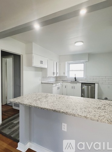 6007 Merkle Ave 3 Beds Apartment for Rent - Photo gallery 5