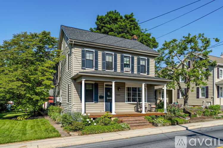6090 Lemon Street 4 Beds Single Family Home for Rent - Photo gallery 1
