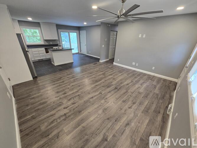 603 Cherry St Ct 3 Beds Single Family Home for Rent - Photo gallery 1