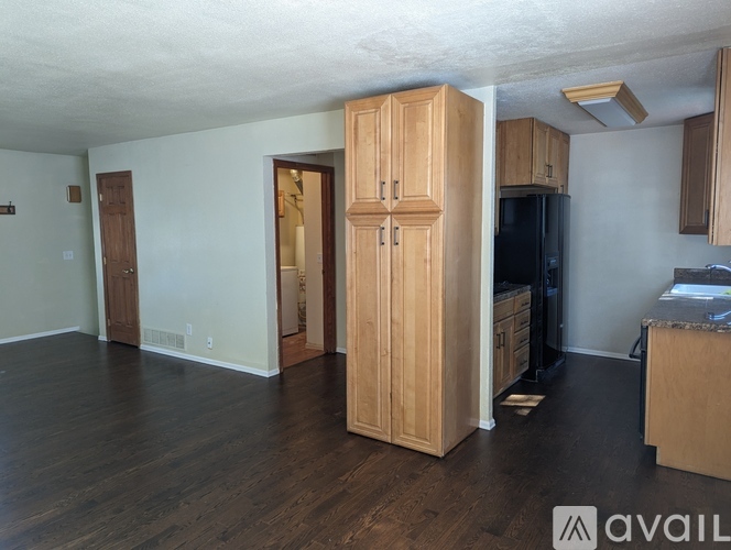 10455 Independence Cir 3 Beds Single Family Home for Rent - Photo gallery 4