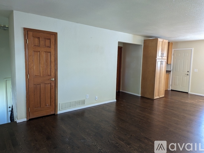 10455 Independence Cir 3 Beds Single Family Home for Rent - Photo gallery 5