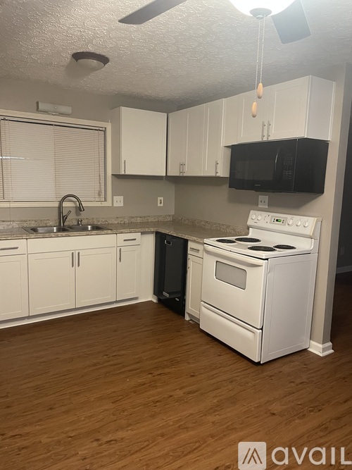 871 Pastel Dr SW 3 Beds Single Family Home for Rent - Photo gallery 3