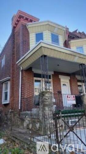 1310 West Eleanor Street 3 Beds Single Family Home for Rent - Photo gallery 1