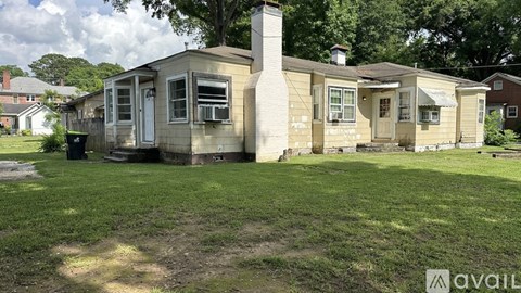 300 S Norton Ave 2 Beds Apartment for Rent
