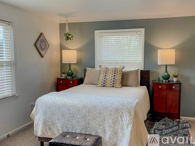 5121 Plymouth Road - Lower 2 Beds Single Family Home for Rent - Photo gallery 3