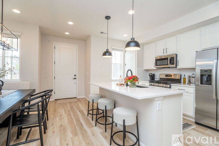 6225 Wild Rye St 3 Beds Single Family Home for Rent - Photo gallery 2