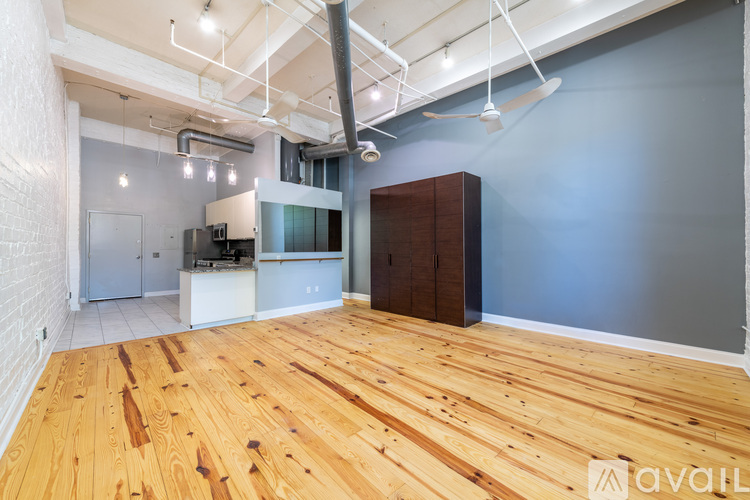210 Walker Street Southwest 1 Condo for Rent - Photo gallery 3