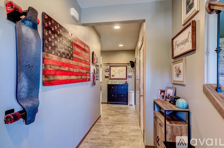 5130 Sophie St 5 Beds Single Family Home for Rent - Photo gallery 2