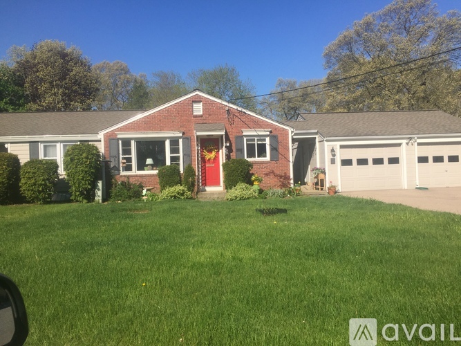 11 Rutherford Court 2 Beds Condo for Rent - Photo gallery 2