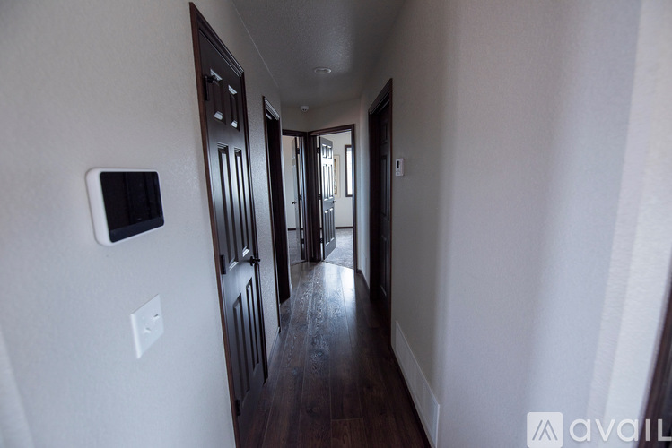 1240 Kodiak Dr 4 Beds Single Family Home for Rent - Photo gallery 3