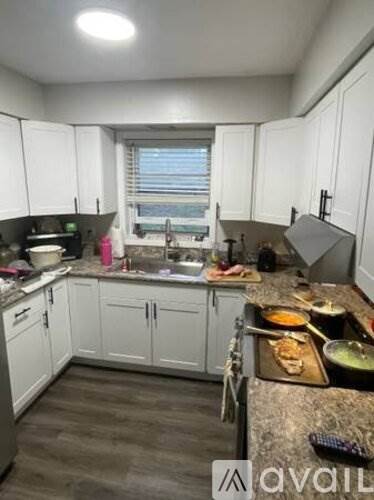 260 Wayne Ct