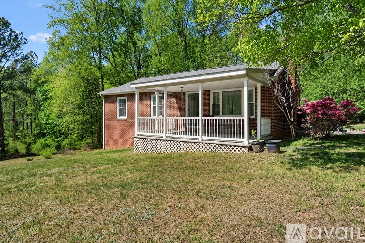 703 Oak Creek Road 3 Beds Single Family Home for Rent - Photo gallery 1