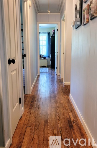 703 Oak Creek Road 3 Beds Single Family Home for Rent - Photo gallery 3