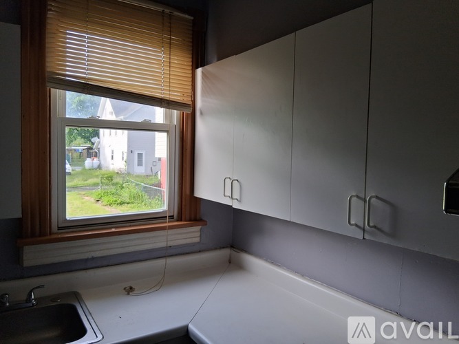 318 Bridge Street 2 Beds Apartment for Rent - Photo gallery 3