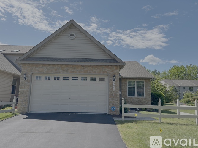 3047 Village Drive 3 Beds Townhouse for Rent - Photo gallery 1