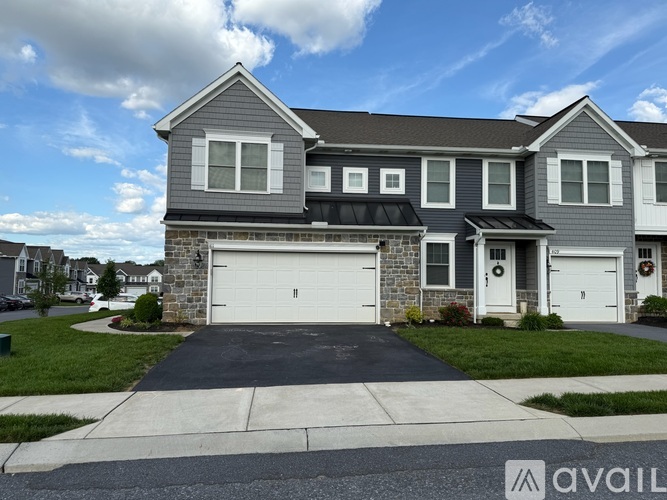 411 Mayapple Drive 3 Beds Single Family Home for Rent - Photo gallery 1
