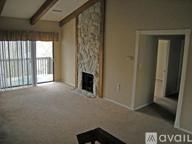 50 Waterfall Cir 1 Condo for Rent - Photo gallery 1