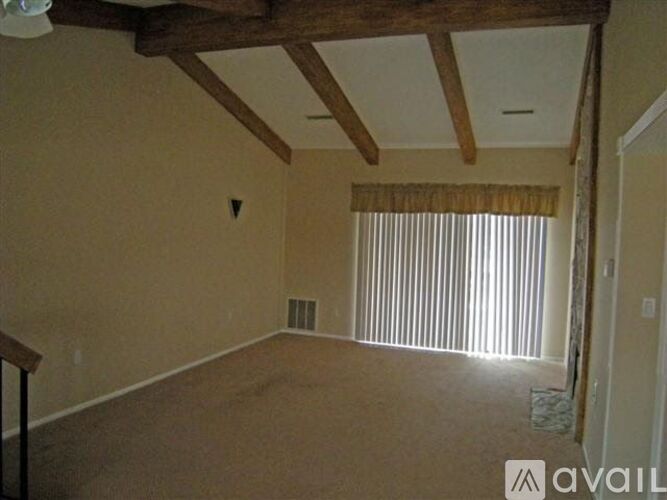 50 Waterfall Cir 1 Condo for Rent - Photo gallery 2