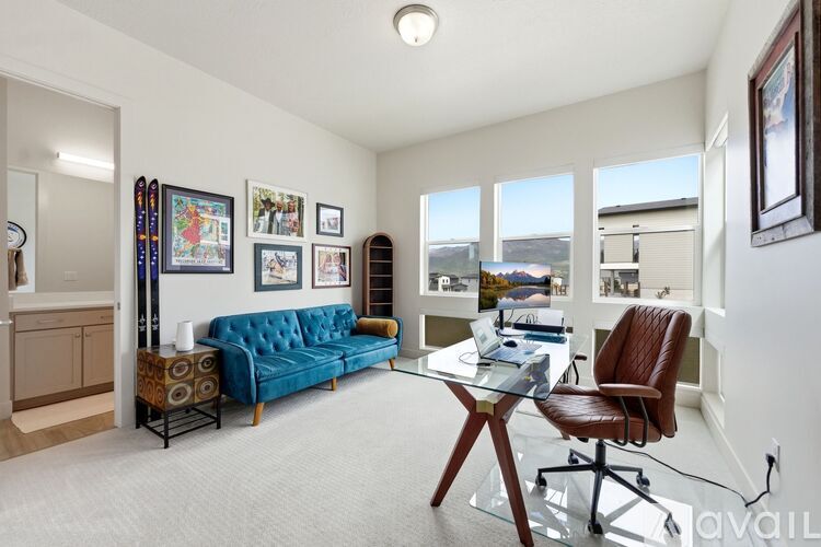 2172 North Beargrass Way 6 Beds Single Family Home for Rent - Photo gallery 5