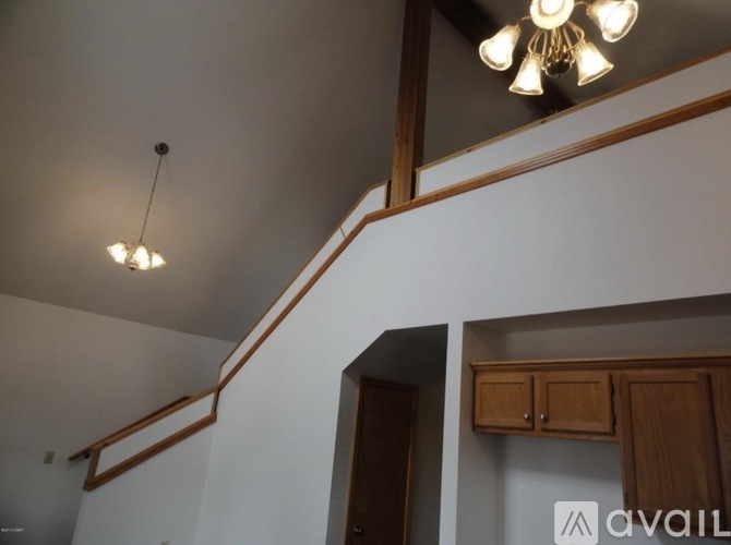 1219 East Hill Street 3 Beds Single Family Home for Rent - Photo gallery 4