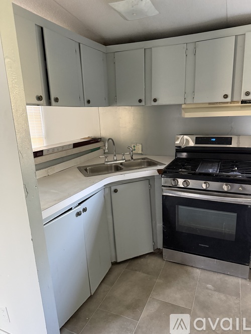 205 Hill Road 3 Beds Single Family Home for Rent - Photo gallery 3