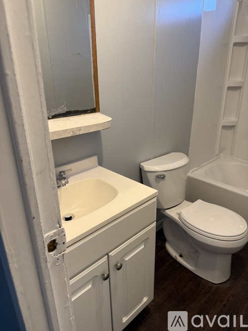 205 Hill Road 3 Beds Single Family Home for Rent - Photo gallery 5