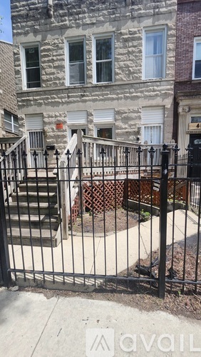 4733 S Indiana Ave 3 Beds Apartment for Rent - Photo gallery 1