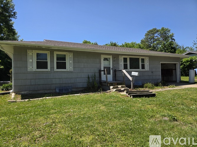603 Westside Dr 3 Beds Single Family Home for Rent - Photo gallery 1
