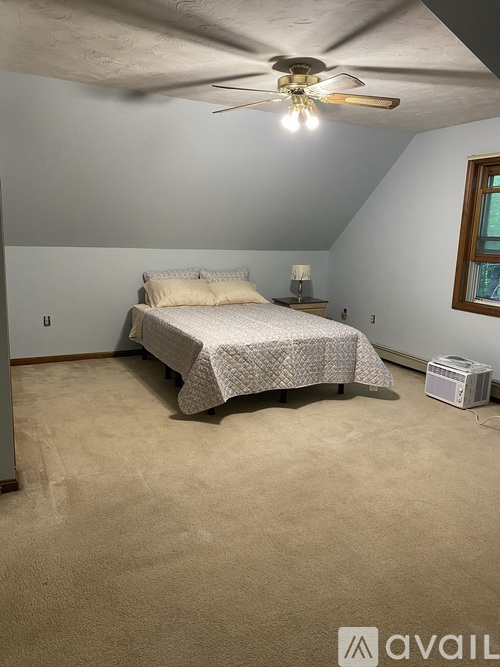 10 Emerald Drive 1 Single Family Home for Rent - Photo gallery 2