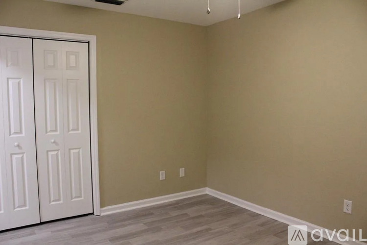 1004 Volusia St 4 Beds Single Family Home for Rent - Photo gallery 2
