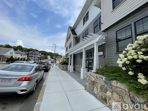 67 Cummins Highway 2 Beds Apartment for Rent