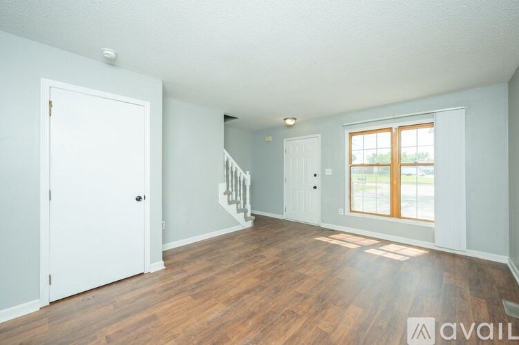 675 Ashworth Drive 2 Beds Townhouse for Rent - Photo gallery 2