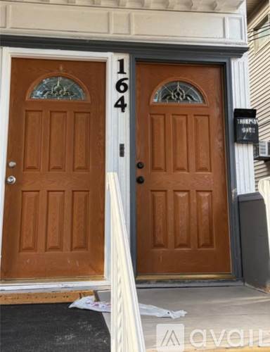 164 Autumn St