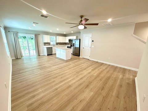 247 Sarnesfield Way 3 Beds Apartment for Rent
