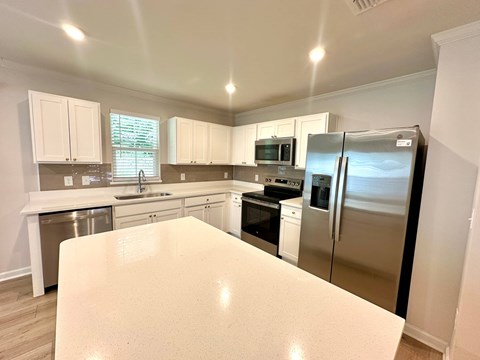 247 Sarnesfield Way 3 Beds Apartment for Rent