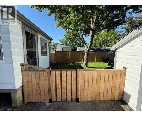 30 THIRD Avenue 2 Beds House for Rent - Photo gallery 2