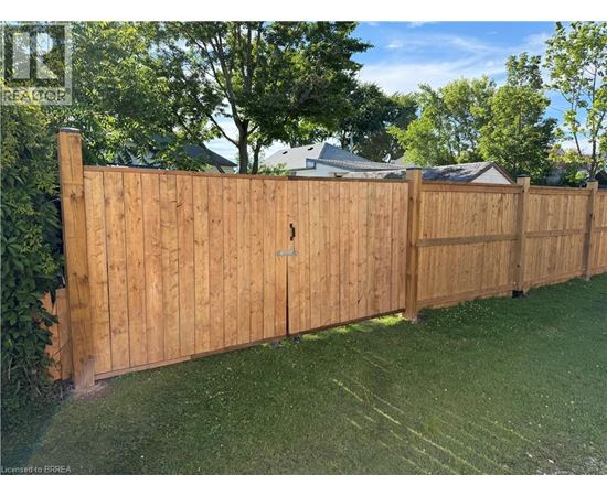 30 THIRD Avenue 2 Beds House for Rent - Photo gallery 4