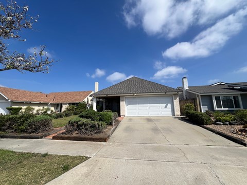 13459 Felson St 4 Beds Apartment for Rent