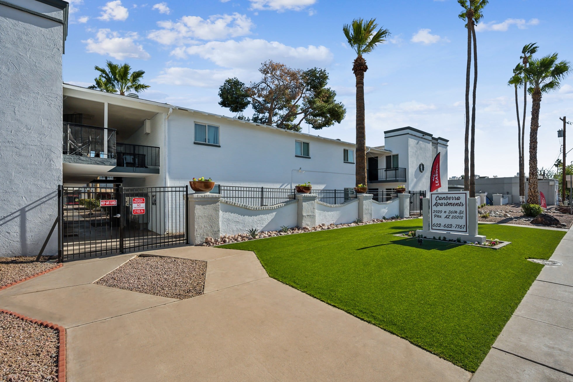 2929 N 36Th St Studio-2 Beds Apartment for Rent