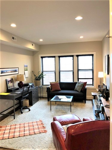 525 W. Barry Avenue 1 Apartment for Rent - Photo gallery 2