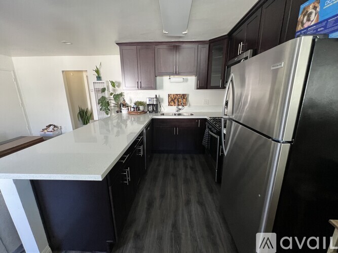 278 E Washington Blvd 2 Beds Apartment for Rent - Photo gallery 1