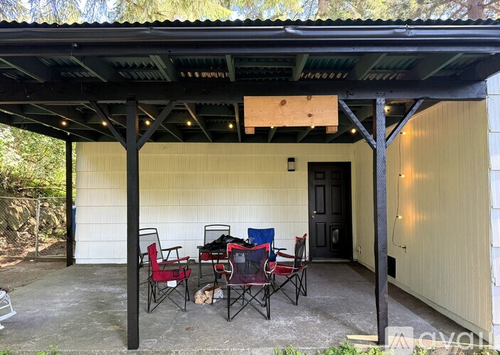 18027 Sunnyside Ave N 3 Beds Single Family Home for Rent - Photo gallery 3