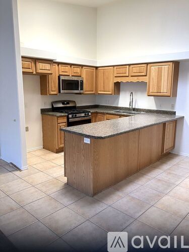 980 Astor Ave 2 Beds Apartment for Rent - Photo gallery 3
