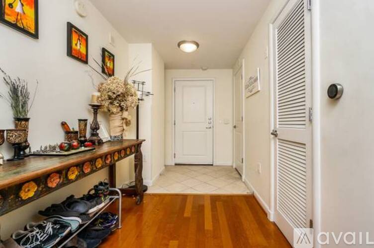 1021 N Garfield St 2 Beds Condo for Rent - Photo gallery 2