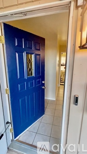 3812 NW Bell Ave 3 Beds Single Family Home for Rent - Photo gallery 3