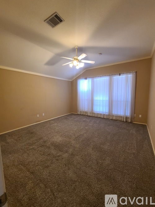 3004 Zachary Ln 4 Beds Single Family Home for Rent - Photo gallery 4