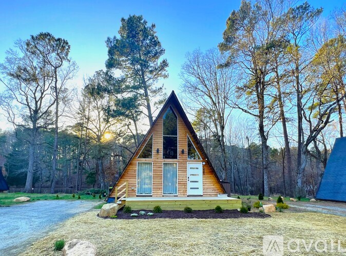 1405 Manns Chapel Rd 2 Beds Single Family Home for Rent - Photo gallery 1